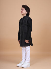 INTERSPERSED STRIPED KANTHA KURTA