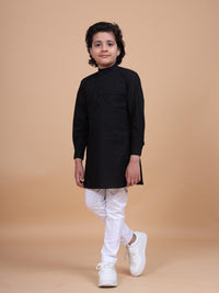 BRAND POCKET COLLAR SHORT KURTA