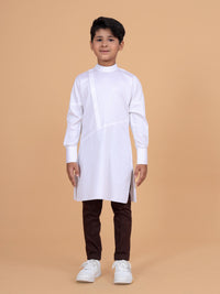 THE DIAGONAL SEAM KURTA