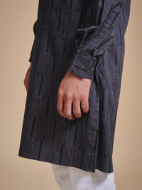 THE LOOP BUTTON CROSS OVER KURTA