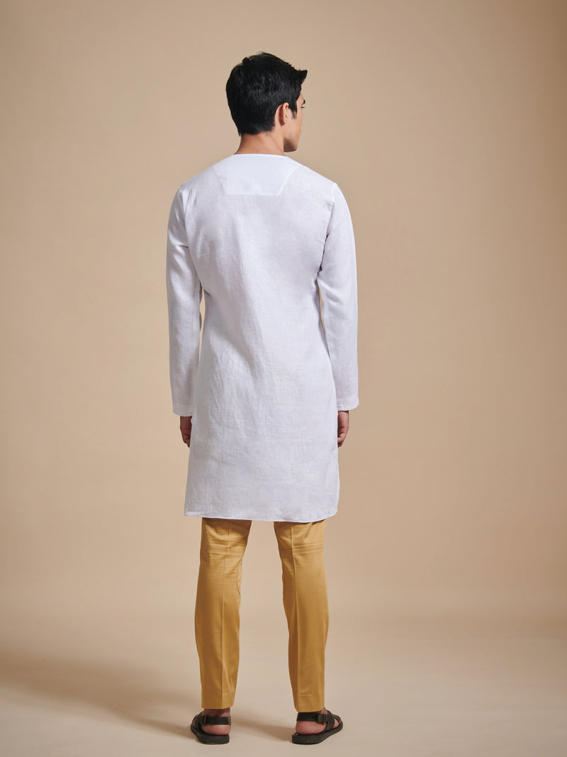 THE IRREGULAR EMBROIDERY ROUND NECK KURTA