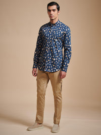 THE SIGNATURE PRINTED SHIRT