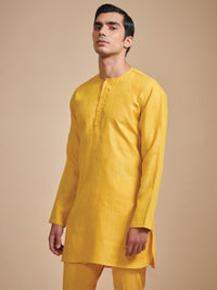 THE “U” CUT SHORT KURTA