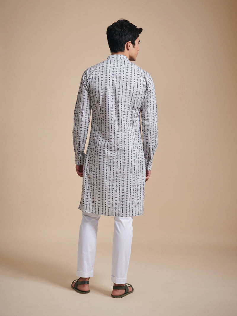 THE SHORT TUNIC-KURTA